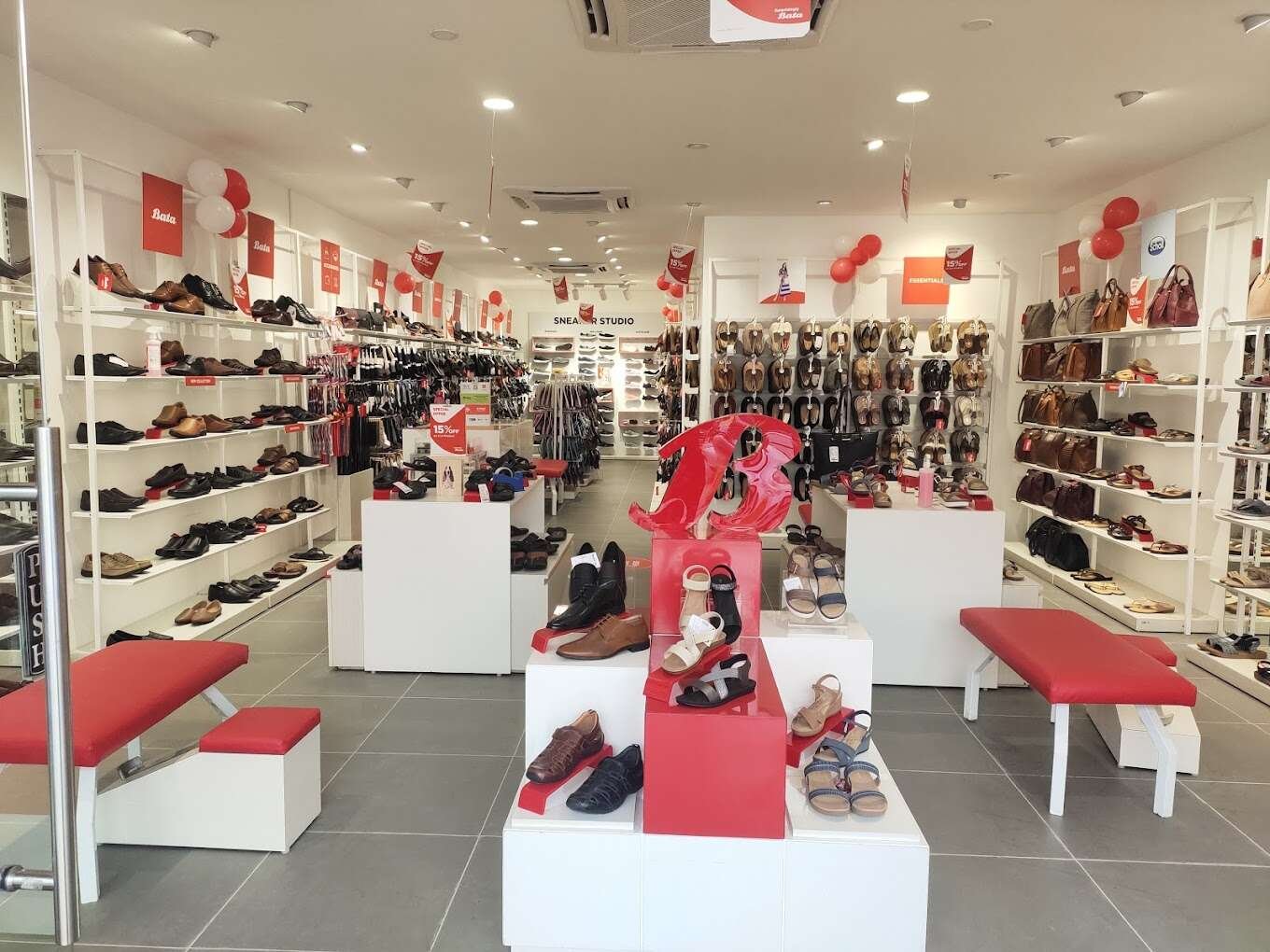 Bata Showroom